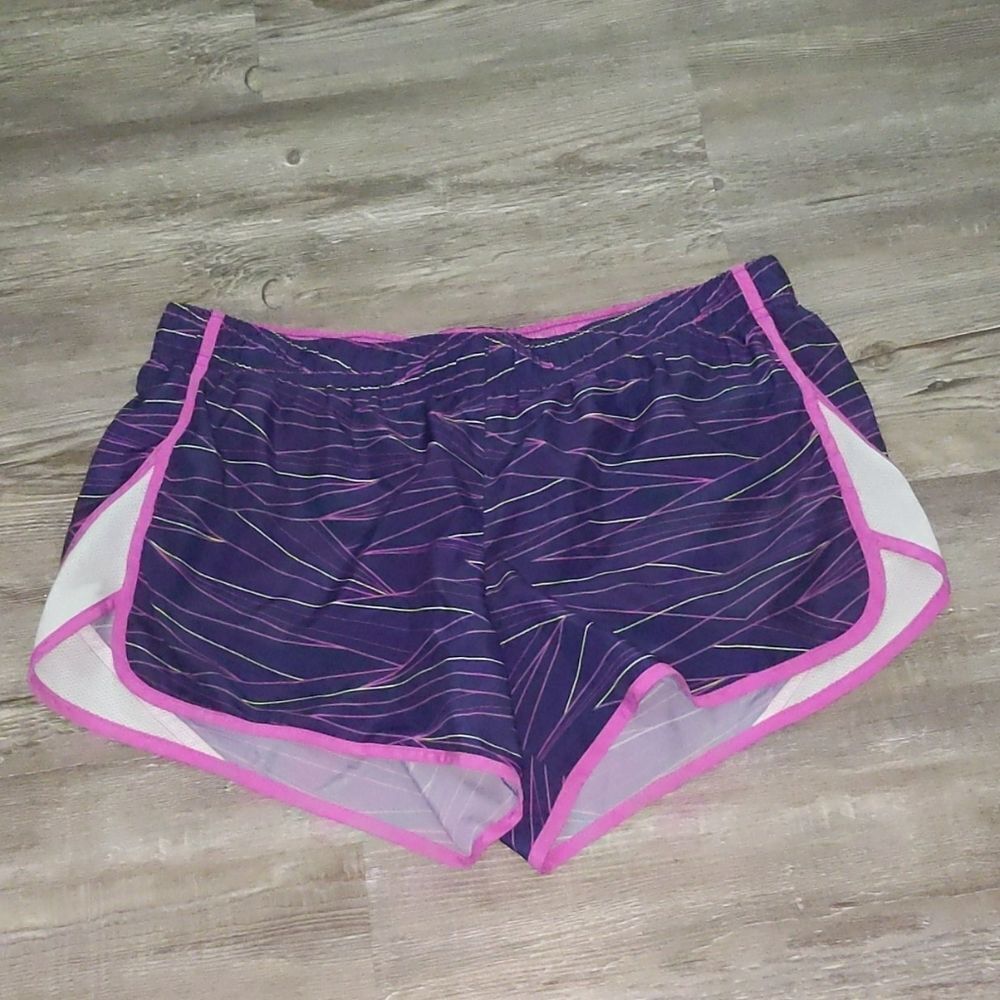 Xersion purple semi fit  athletic shorts Sz L EUC